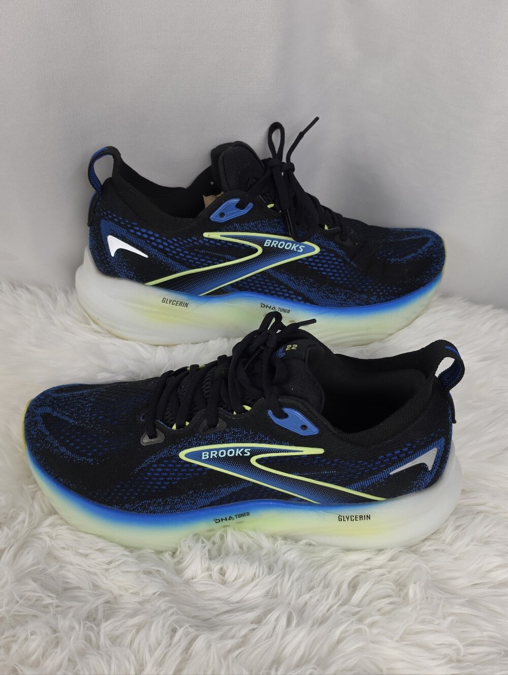 Brooks Glycerin 22 Men’s 8.5 D Black Cobalt Neo Yellow DNA Tuned Running